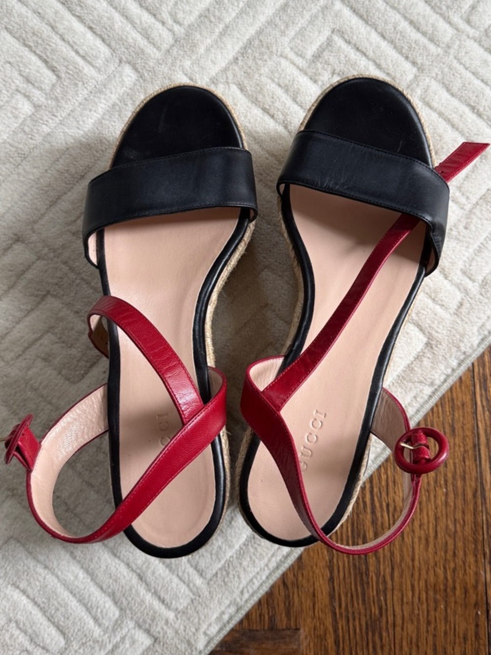 Gucci Black and Red Espadrille Wedge Sandals - Picture 2 of 3